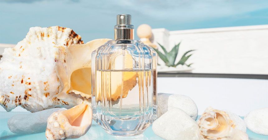 معرفی بهترین عطرهای مناسب برای فصول گرم
